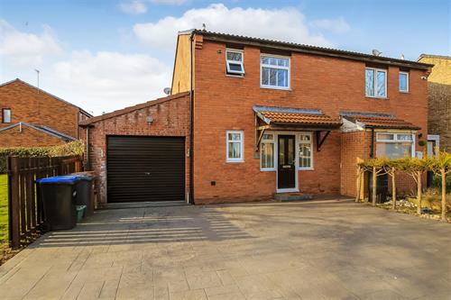 Foxton Close, Woodham