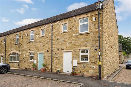 Hallgarth Court, Richmond