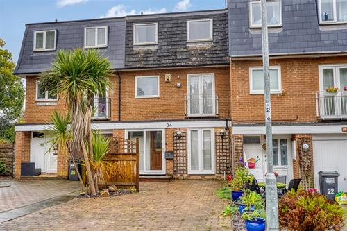 Milbank Court, Darlington