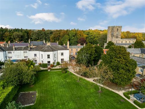 Front Street, Darlington