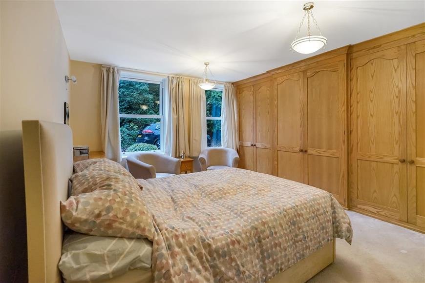 The Woodlands, Millbank Road